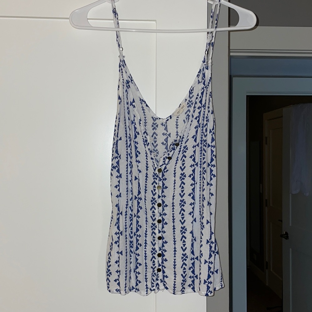 En Creme Tank Top